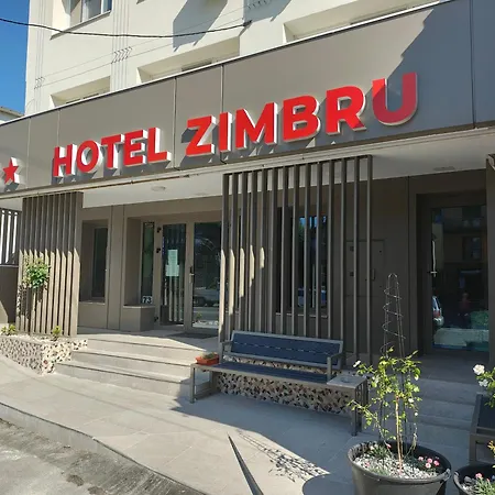 Hotel Zimbru 2*