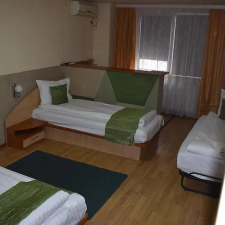 Hotel Zimbru 2*